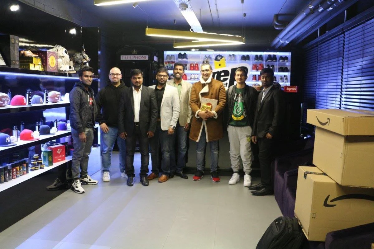Group photograph from the Miwhip project archive, April 2018